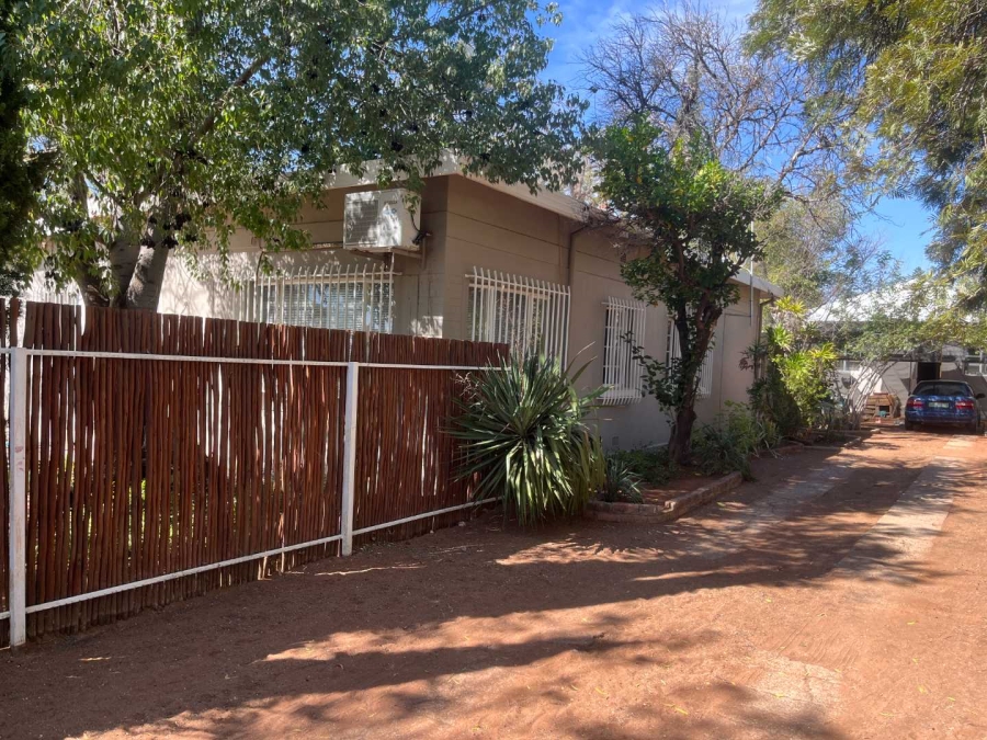 4 Bedroom Property for Sale in Middelpos Northern Cape